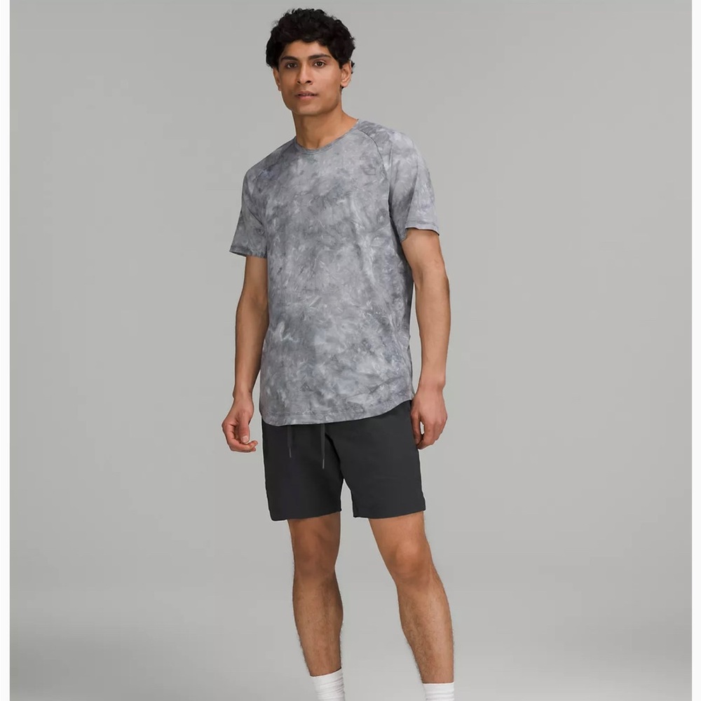 NWT!! Lululemon Mens Bowline Short 8”